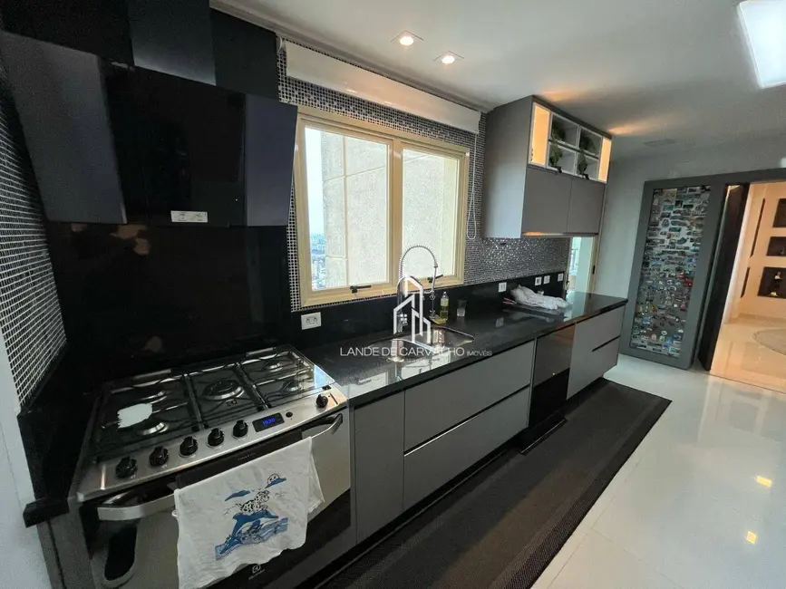 Apartamento com 4 quartos à venda, 256m2 em Santana, São Paulo - SP - imagem 7 Foto 7 de Apartamento com 4 quartos à venda, 256m2 em Santana, São Paulo - SP