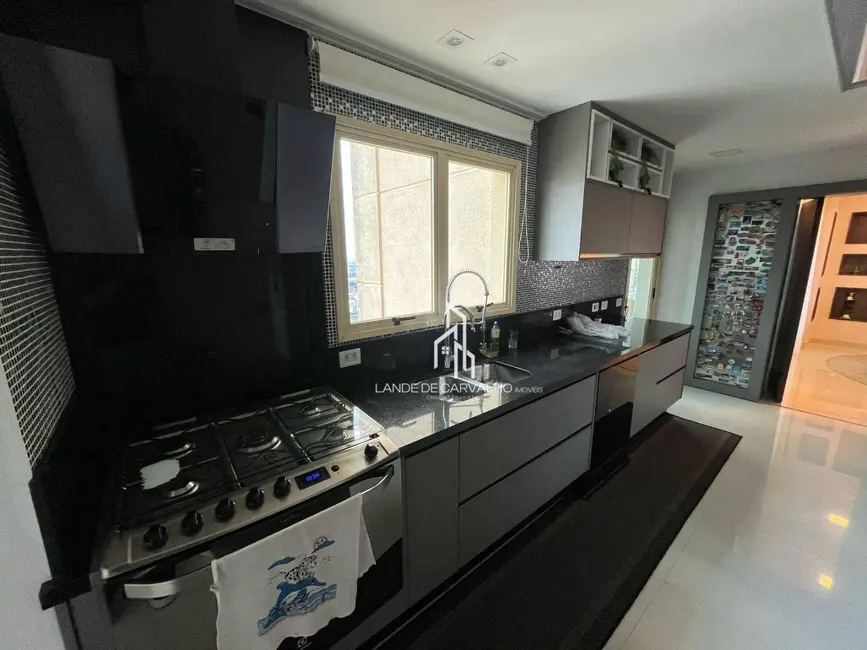 Apartamento com 4 quartos à venda, 256m2 em Santana, São Paulo - SP - imagem 9 Foto 9 de Apartamento com 4 quartos à venda, 256m2 em Santana, São Paulo - SP