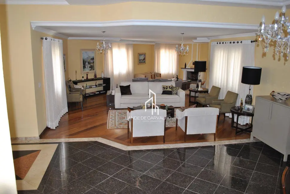 Sobrado com 4 quartos à venda, 2604m2 em Tucuruvi, São Paulo - SP - imagem 9 Foto 9 de Sobrado com 4 quartos à venda, 2604m2 em Tucuruvi, São Paulo - SP