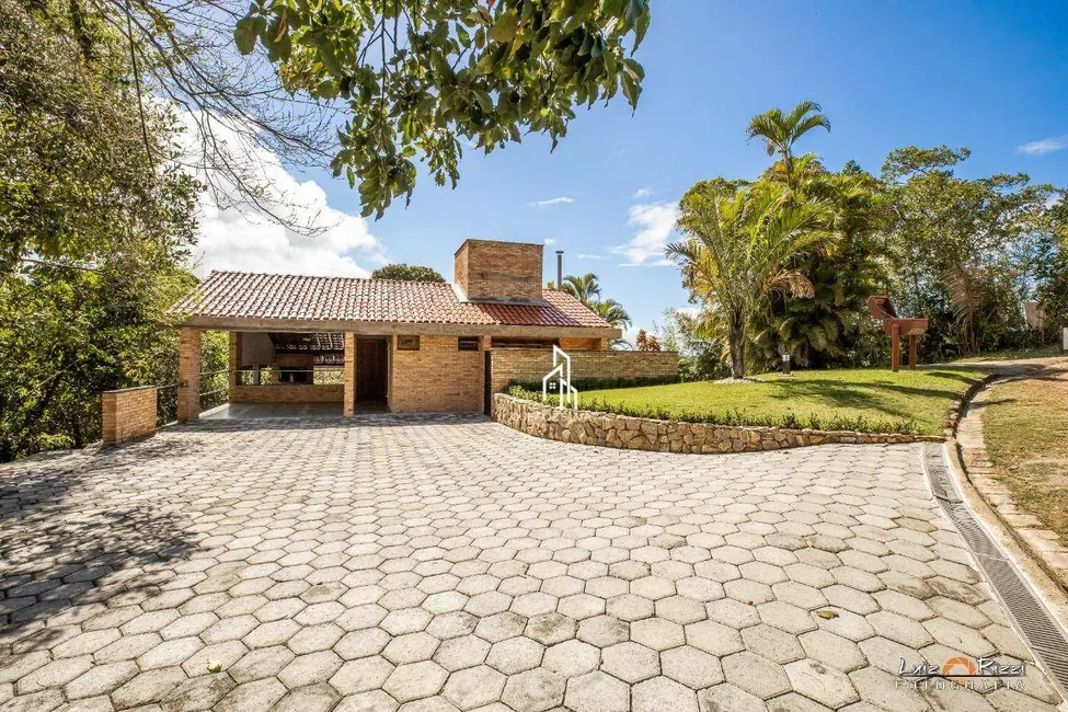 Foto 1 de Casa de Condomínio com 3 quartos à venda, 864m2 em Ubatuba - SP
