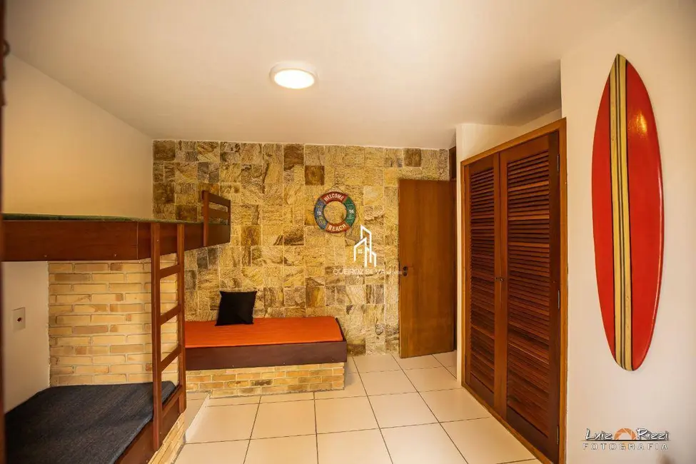 Foto 8 de Casa de Condomínio com 3 quartos à venda, 864m2 em Ubatuba - SP