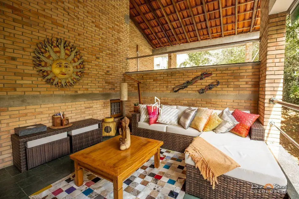 Foto 3 de Casa de Condomínio com 3 quartos à venda, 864m2 em Ubatuba - SP