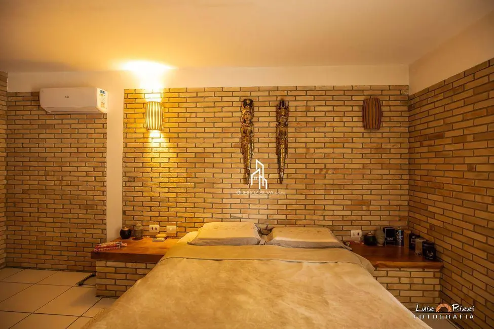 Foto 6 de Casa de Condomínio com 3 quartos à venda, 864m2 em Ubatuba - SP