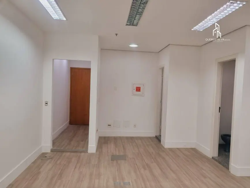 Foto 1 de Loft / Flat à venda e para alugar, 37m2 em Vila Olímpia, São Paulo - SP