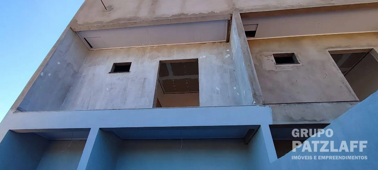 Foto 2 de Sobrado com 2 quartos à venda, 100m2 em Jaraguari - MS