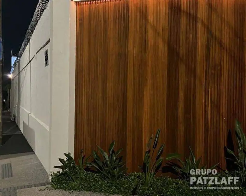 Casa com 3 quartos à venda, 330m2 em Vila Vilas Boas, Campo Grande - MS - imagem 1 Foto 1 de Casa com 3 quartos à venda, 330m2 em Vila Vilas Boas, Campo Grande - MS