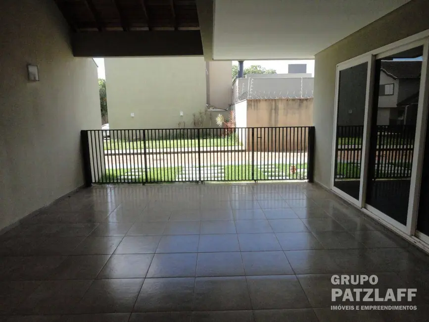 Sobrado com 3 quartos à venda, 127m2 em Jardim Mansur, Campo Grande - MS - imagem 2 Foto 2 de Sobrado com 3 quartos à venda, 127m2 em Jardim Mansur, Campo Grande - MS