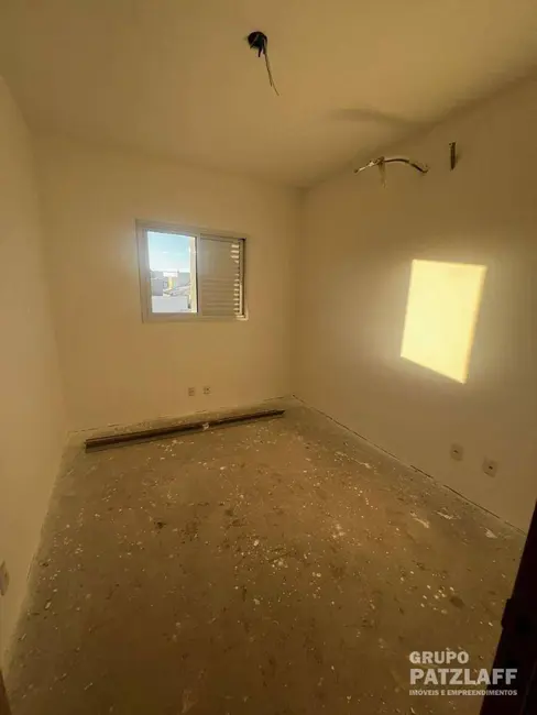 Sobrado com 3 quartos à venda, 230m2 em Jardim São Lourenço, Campo Grande - MS - imagem 4 Foto 4 de Sobrado com 3 quartos à venda, 230m2 em Jardim São Lourenço, Campo Grande - MS