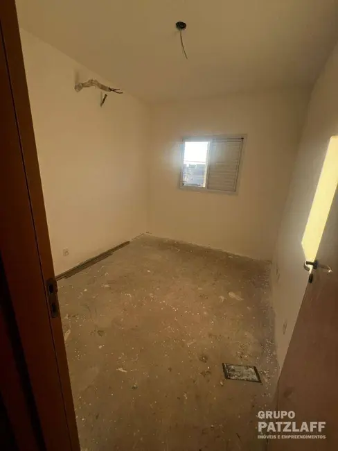 Foto 2 de Sobrado com 3 quartos à venda, 230m2 em Jardim São Lourenço, Campo Grande - MS
