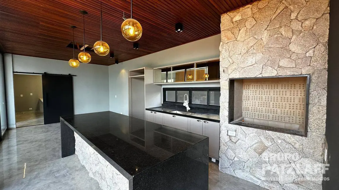 Sobrado com 3 quartos à venda, 360m2 em Campo Grande - MS - imagem 8 Foto 8 de Sobrado com 3 quartos à venda, 360m2 em Campo Grande - MS