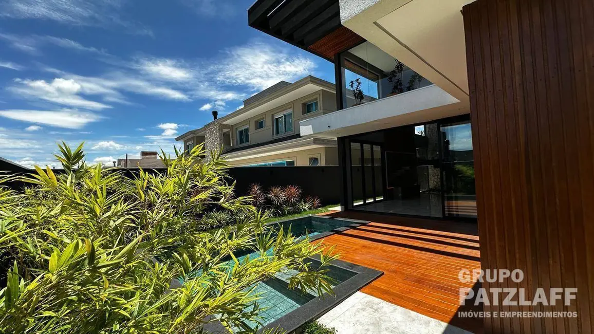 Sobrado com 3 quartos à venda, 360m2 em Campo Grande - MS - imagem 5 Foto 5 de Sobrado com 3 quartos à venda, 360m2 em Campo Grande - MS