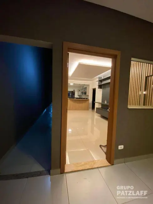 Foto 1 de Casa com 2 quartos à venda, 225m2 em Parque Residencial Rita Vieira, Campo Grande - MS
