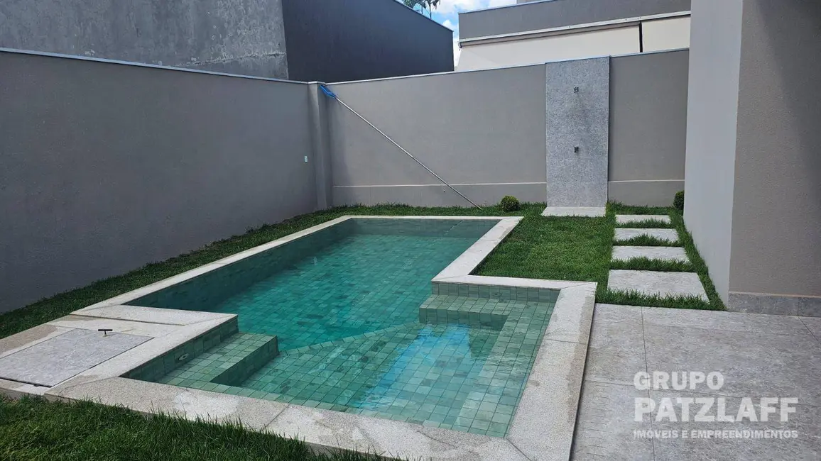 Sobrado com 3 quartos à venda, 363m2 em Campo Grande - MS - imagem 7 Foto 7 de Sobrado com 3 quartos à venda, 363m2 em Campo Grande - MS