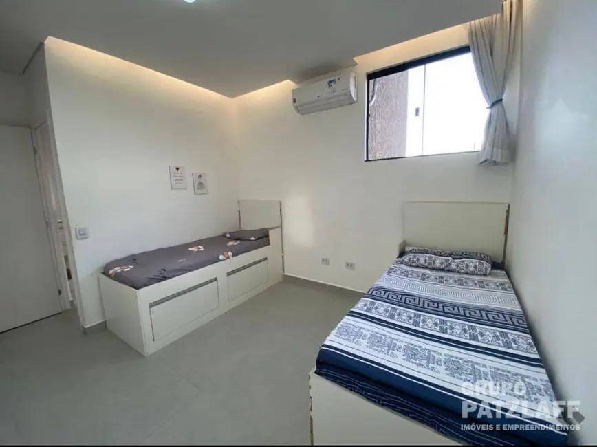 Sobrado com 3 quartos à venda, 200m2 em Conjunto José Abrão, Campo Grande - MS - imagem 4 Foto 4 de Sobrado com 3 quartos à venda, 200m2 em Conjunto José Abrão, Campo Grande - MS