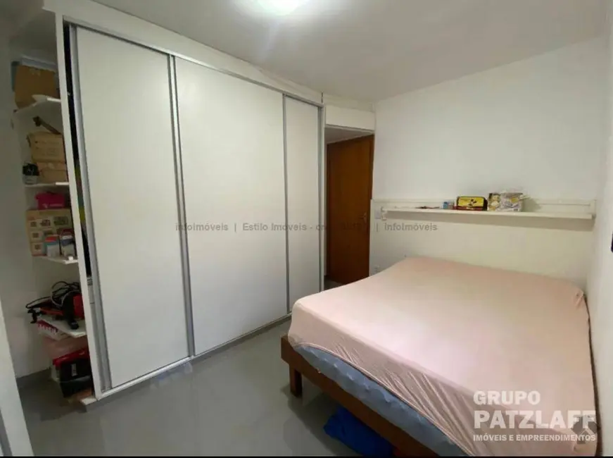 Sobrado com 3 quartos à venda, 200m2 em Conjunto José Abrão, Campo Grande - MS - imagem 6 Foto 6 de Sobrado com 3 quartos à venda, 200m2 em Conjunto José Abrão, Campo Grande - MS