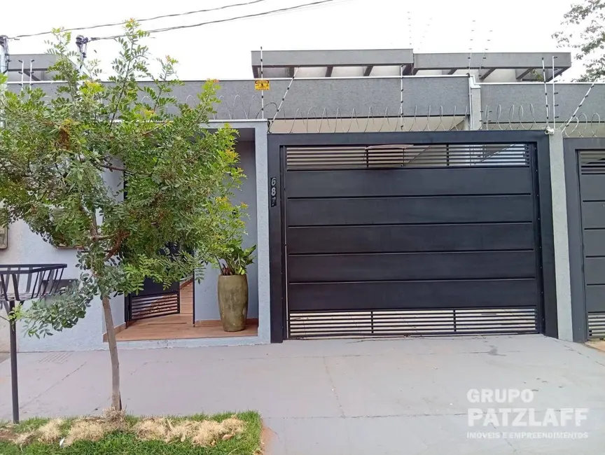 Casa com 3 quartos à venda, 195m2 em Parque Residencial Rita Vieira, Campo Grande - MS - imagem 1 Foto 1 de Casa com 3 quartos à venda, 195m2 em Parque Residencial Rita Vieira, Campo Grande - MS