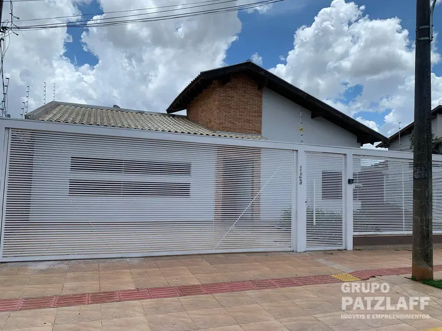 Casa com 4 quartos à venda, 360m2 em Vila Rica, Campo Grande - MS - imagem 1 Foto 1 de Casa com 4 quartos à venda, 360m2 em Vila Rica, Campo Grande - MS