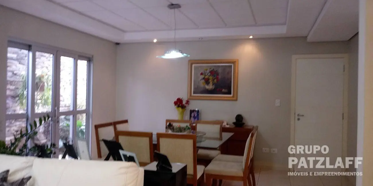 Foto 7 de Sobrado com 4 quartos à venda, 318m2 em Vila Rosa Pires, Campo Grande - MS
