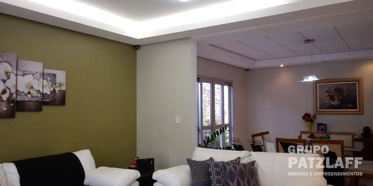 Foto 8 de Sobrado com 4 quartos à venda, 318m2 em Vila Rosa Pires, Campo Grande - MS