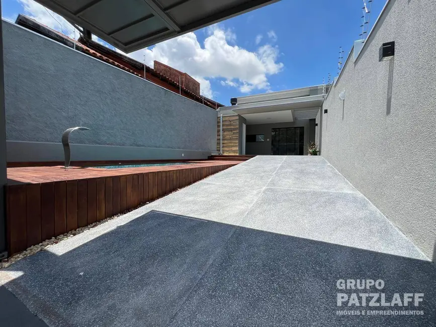 Casa com 3 quartos à venda, 180m2 em Universitário, Campo Grande - MS - imagem 1 Foto 1 de Casa com 3 quartos à venda, 180m2 em Universitário, Campo Grande - MS