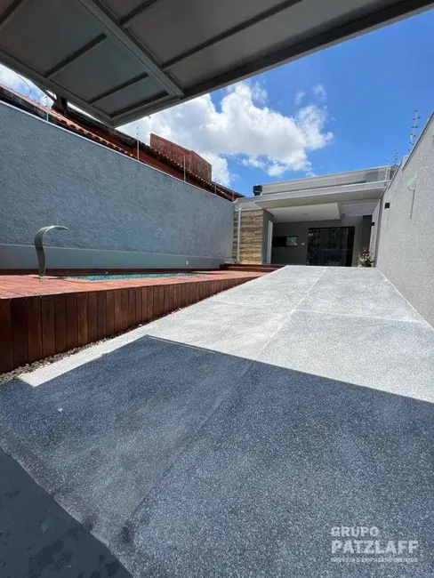 Casa com 3 quartos à venda, 180m2 em Universitário, Campo Grande - MS - imagem 2 Foto 2 de Casa com 3 quartos à venda, 180m2 em Universitário, Campo Grande - MS