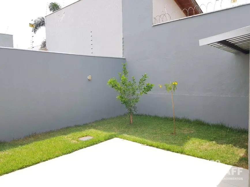 Foto 4 de Casa com 2 quartos à venda, 180m2 em Campo Grande - MS