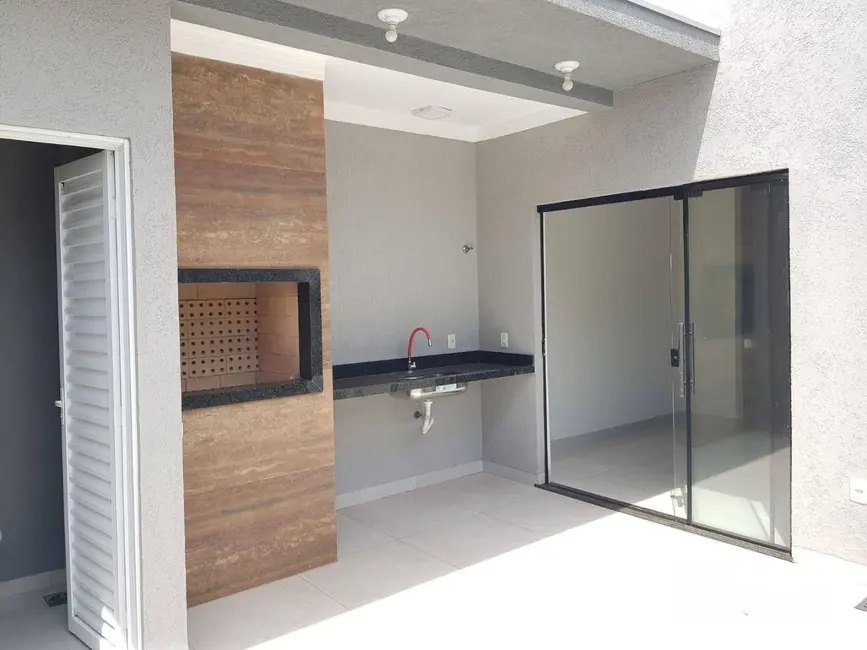 Foto 6 de Casa com 2 quartos à venda, 180m2 em Campo Grande - MS