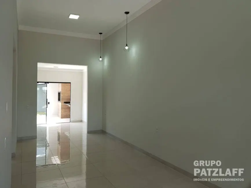 Foto 2 de Casa com 2 quartos à venda, 180m2 em Campo Grande - MS