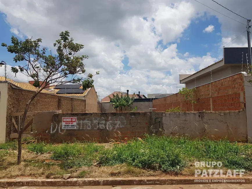 Foto 2 de Terreno / Lote à venda, 300m2 em Campo Grande - MS