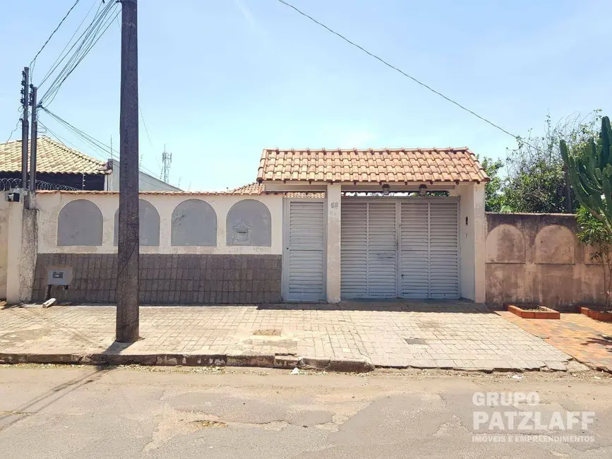 Foto 1 de Casa com 4 quartos à venda, 450m2 em Vila Alba, Campo Grande - MS