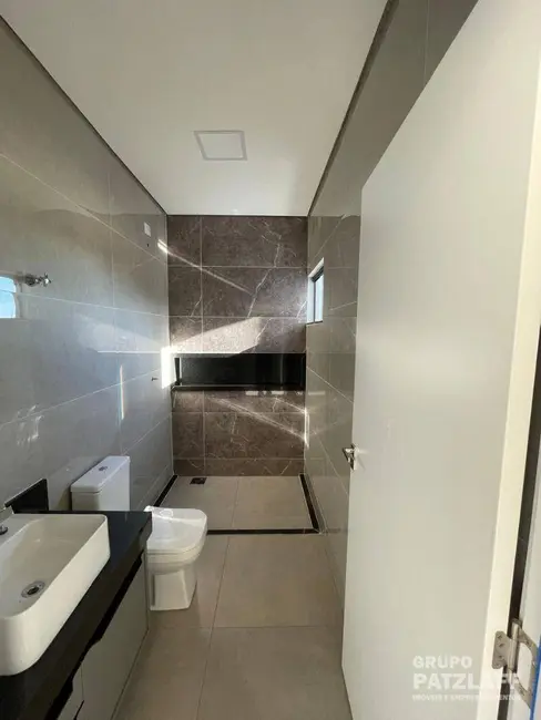 Foto 6 de Sobrado com 3 quartos à venda, 175m2 em Caiçara, Campo Grande - MS