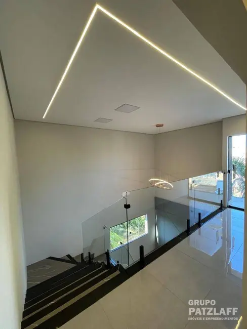 Foto 7 de Sobrado com 3 quartos à venda, 175m2 em Caiçara, Campo Grande - MS