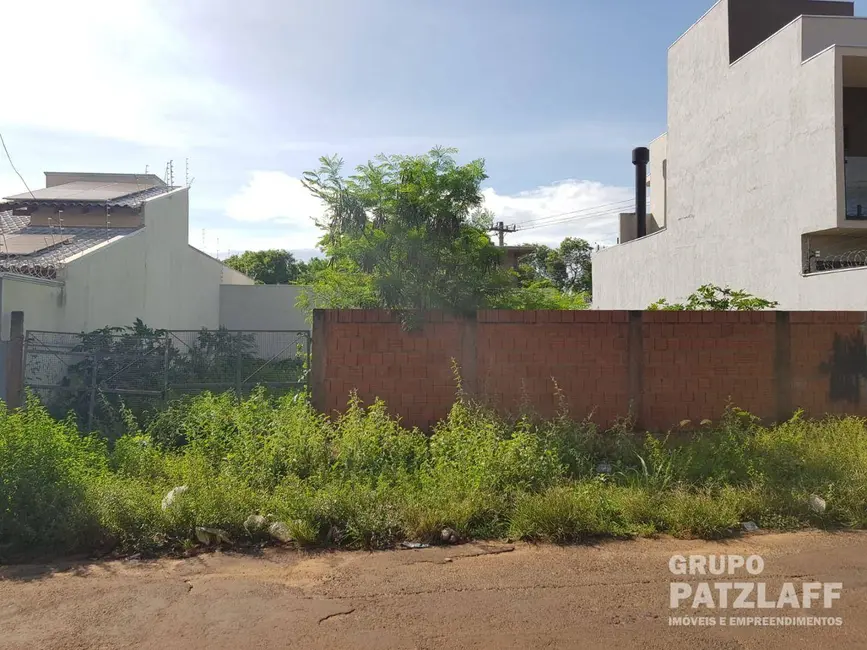 Foto 1 de Terreno / Lote à venda, 218m2 em Caiçara, Campo Grande - MS