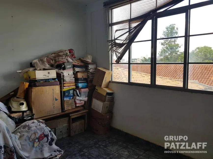 Foto 5 de Sobrado com 5 quartos à venda, 260m2 em Vila Planalto, Campo Grande - MS