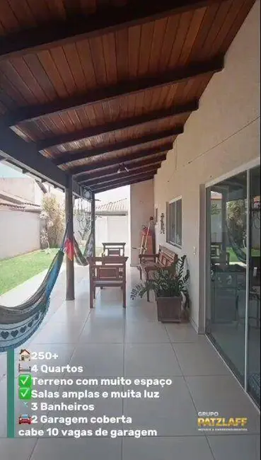 Foto 3 de Casa com 4 quartos à venda, 250m2 em Santo Antônio, Campo Grande - MS