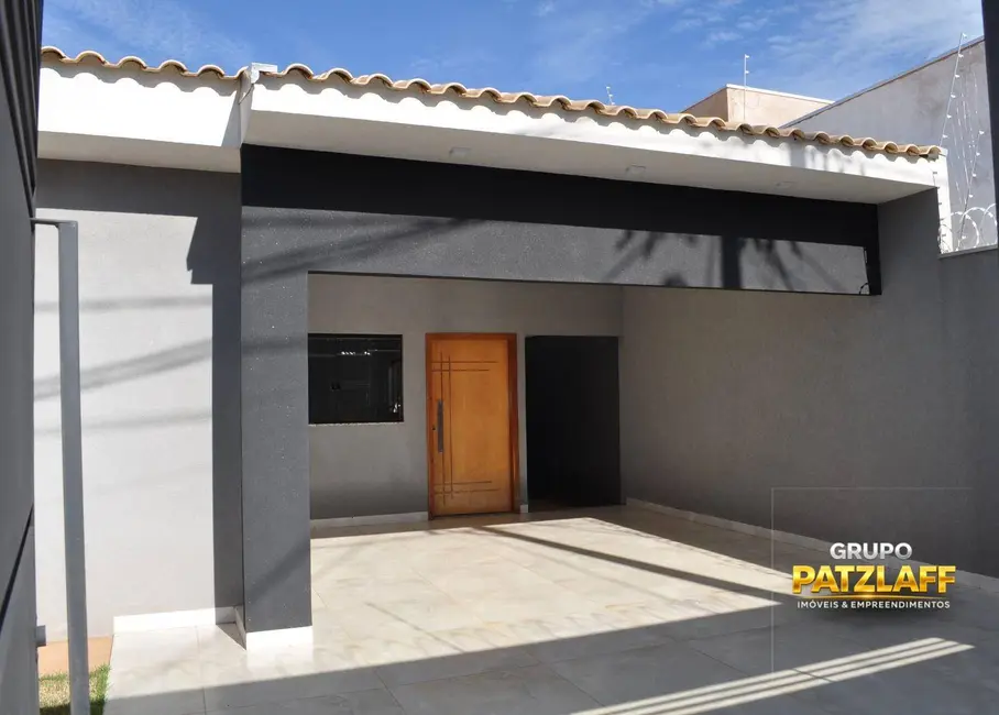Foto 3 de Casa com 3 quartos à venda, 250m2 em Jardim São Conrado, Campo Grande - MS