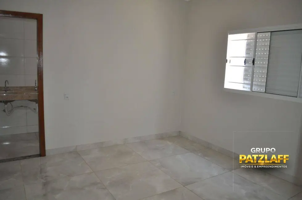 Foto 7 de Casa com 3 quartos à venda, 250m2 em Jardim São Conrado, Campo Grande - MS