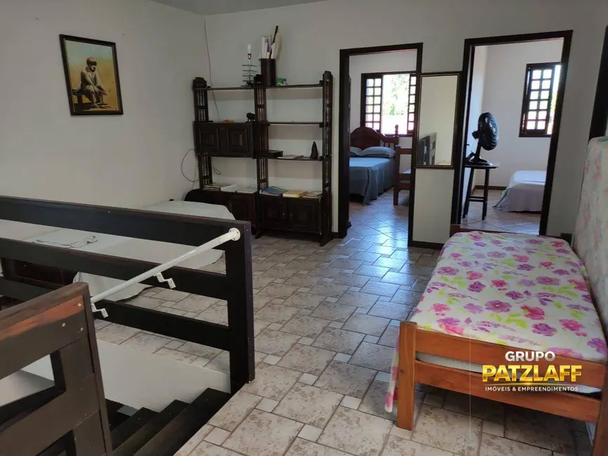 Foto 9 de Sobrado com 3 quartos à venda, 260m2 em Itapoa - SC
