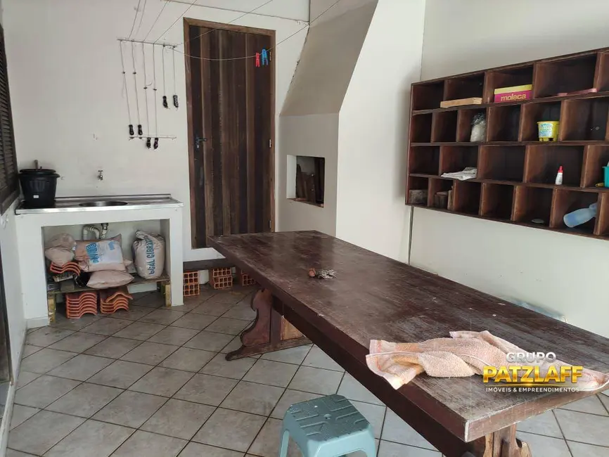 Foto 3 de Sobrado com 3 quartos à venda, 260m2 em Itapoa - SC