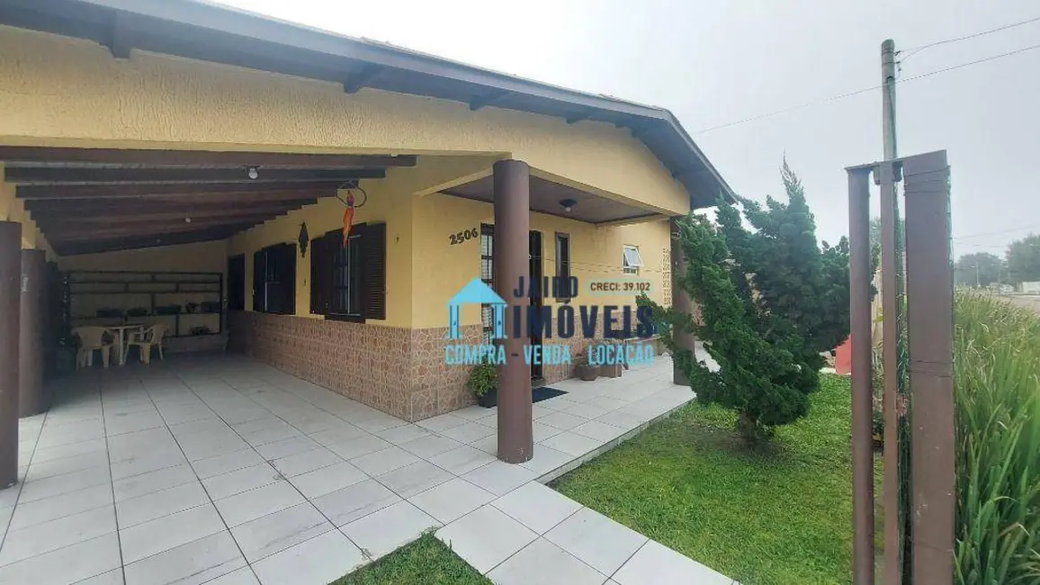 Foto 1 de Casa com 2 quartos à venda, 195m2 em Cidreira - RS