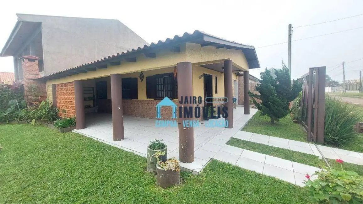 Foto 2 de Casa com 2 quartos à venda, 195m2 em Cidreira - RS