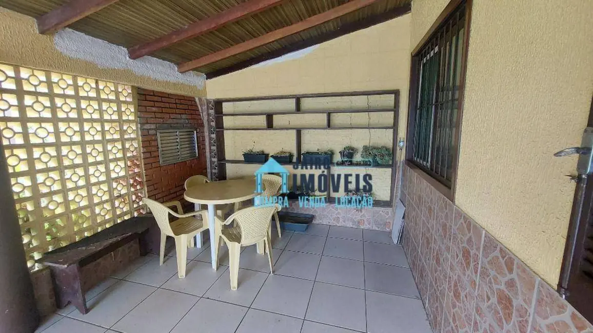 Casa com 2 quartos à venda, 195m2 em Cidreira - RS - imagem 9 Foto 9 de Casa com 2 quartos à venda, 195m2 em Cidreira - RS