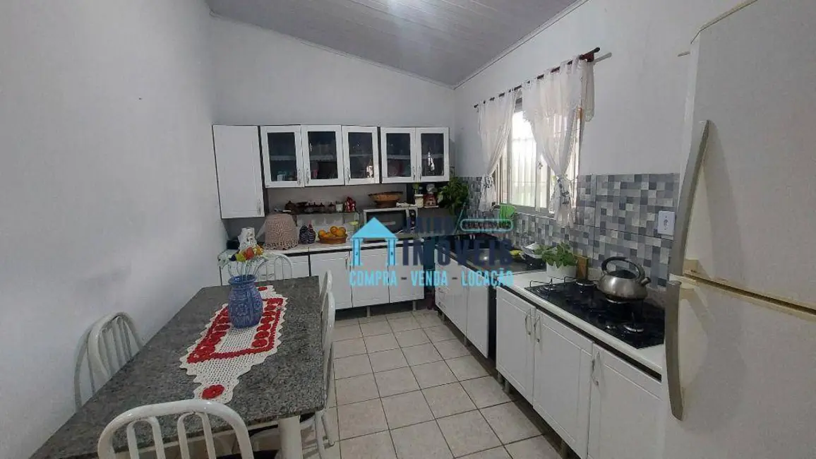 Casa com 5 quartos à venda, 375m2 em Cidreira - RS - imagem 7 Foto 7 de Casa com 5 quartos à venda, 375m2 em Cidreira - RS