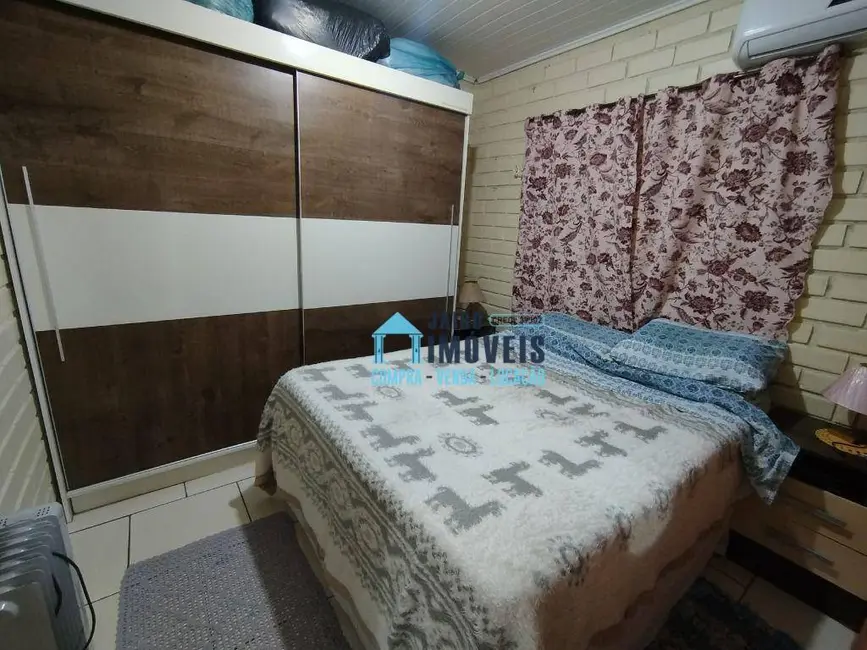 Casa com 2 quartos à venda, 150m2 em Cidreira - RS - imagem 7 Foto 7 de Casa com 2 quartos à venda, 150m2 em Cidreira - RS