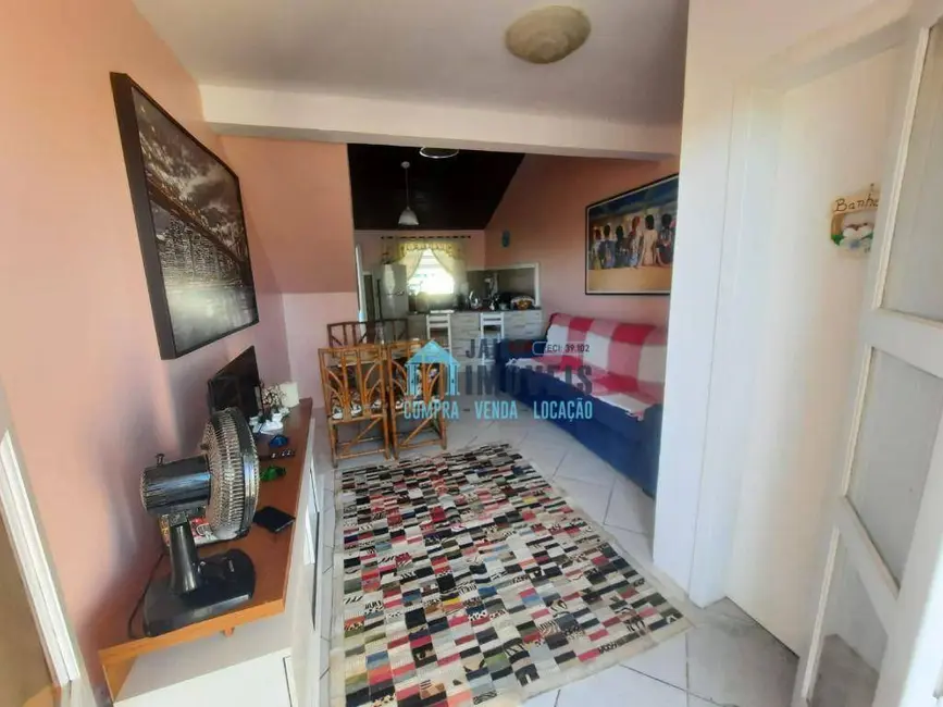 Sobrado com 2 quartos à venda, 105m2 em Tramandai - RS - imagem 6 Foto 6 de Sobrado com 2 quartos à venda, 105m2 em Tramandai - RS