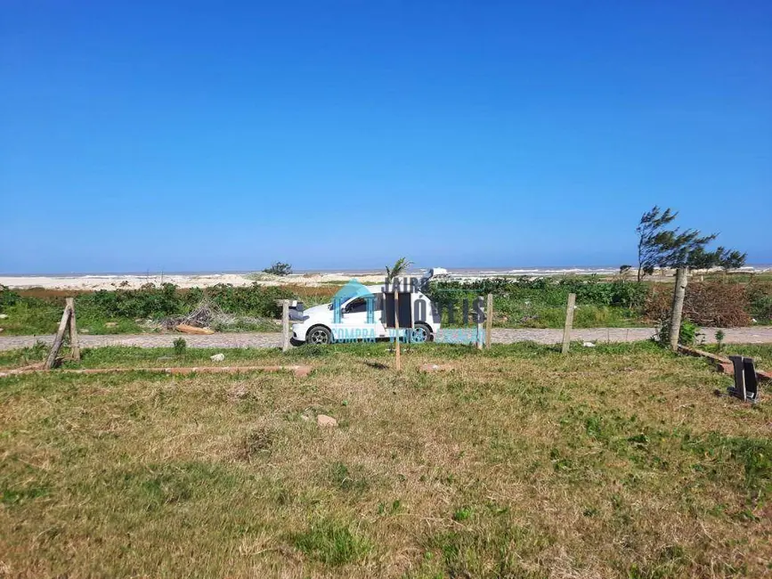 Terreno / Lote à venda, 300m2 em Tramandai - RS - imagem 5 Foto 5 de Terreno / Lote à venda, 300m2 em Tramandai - RS