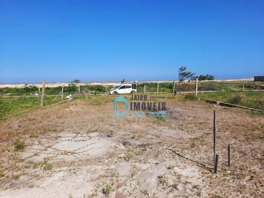 Terreno / Lote à venda, 300m2 em Tramandai - RS - imagem 4 Foto 4 de Terreno / Lote à venda, 300m2 em Tramandai - RS