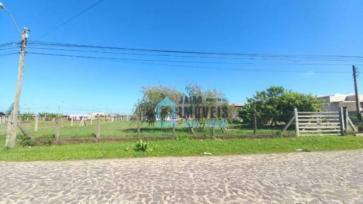 Terreno / Lote à venda, 695m2 em Tramandai - RS - imagem 8 Foto 8 de Terreno / Lote à venda, 695m2 em Tramandai - RS