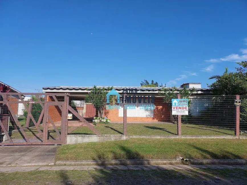 Foto 1 de Casa com 4 quartos à venda, 450m2 em Centro, Balneario Pinhal - RS