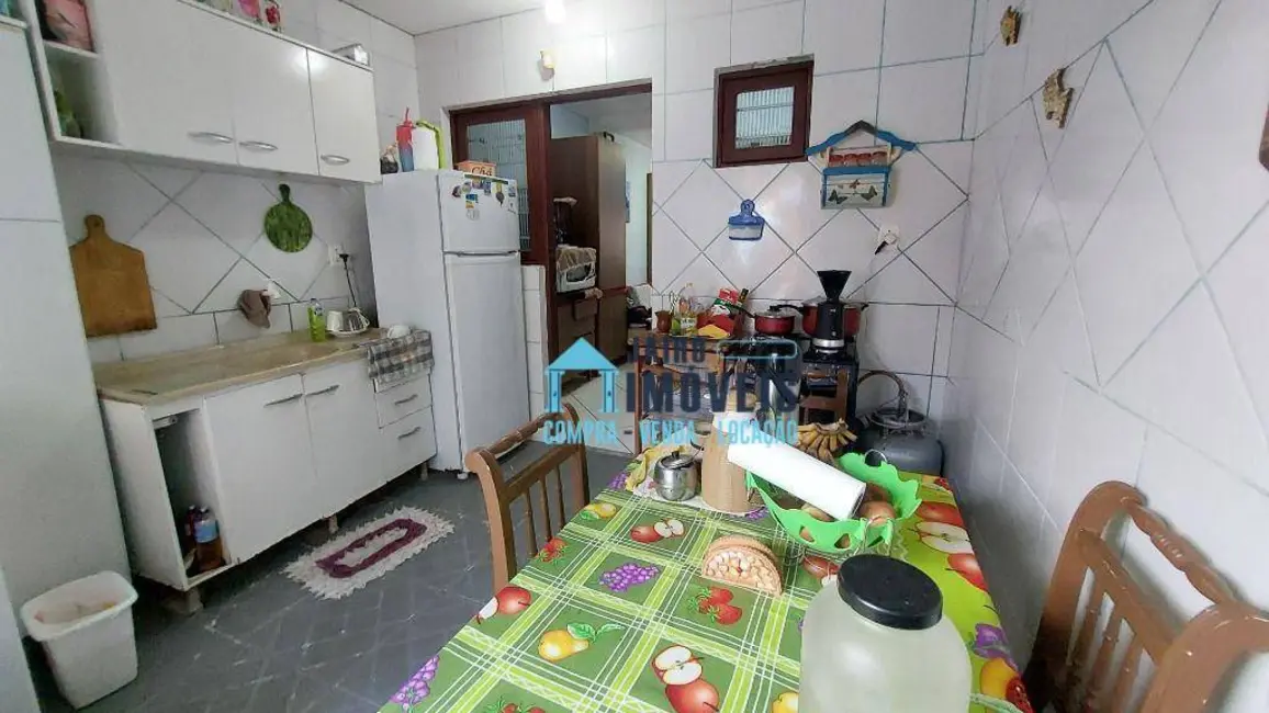 Sobrado com 2 quartos à venda em Cidreira - RS - imagem 9 Foto 9 de Sobrado com 2 quartos à venda em Cidreira - RS